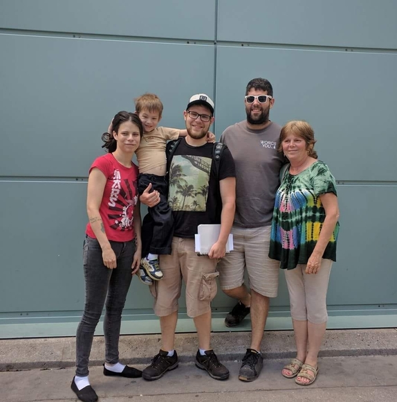 Meet your Posher, Chris - Picture 1 of 1